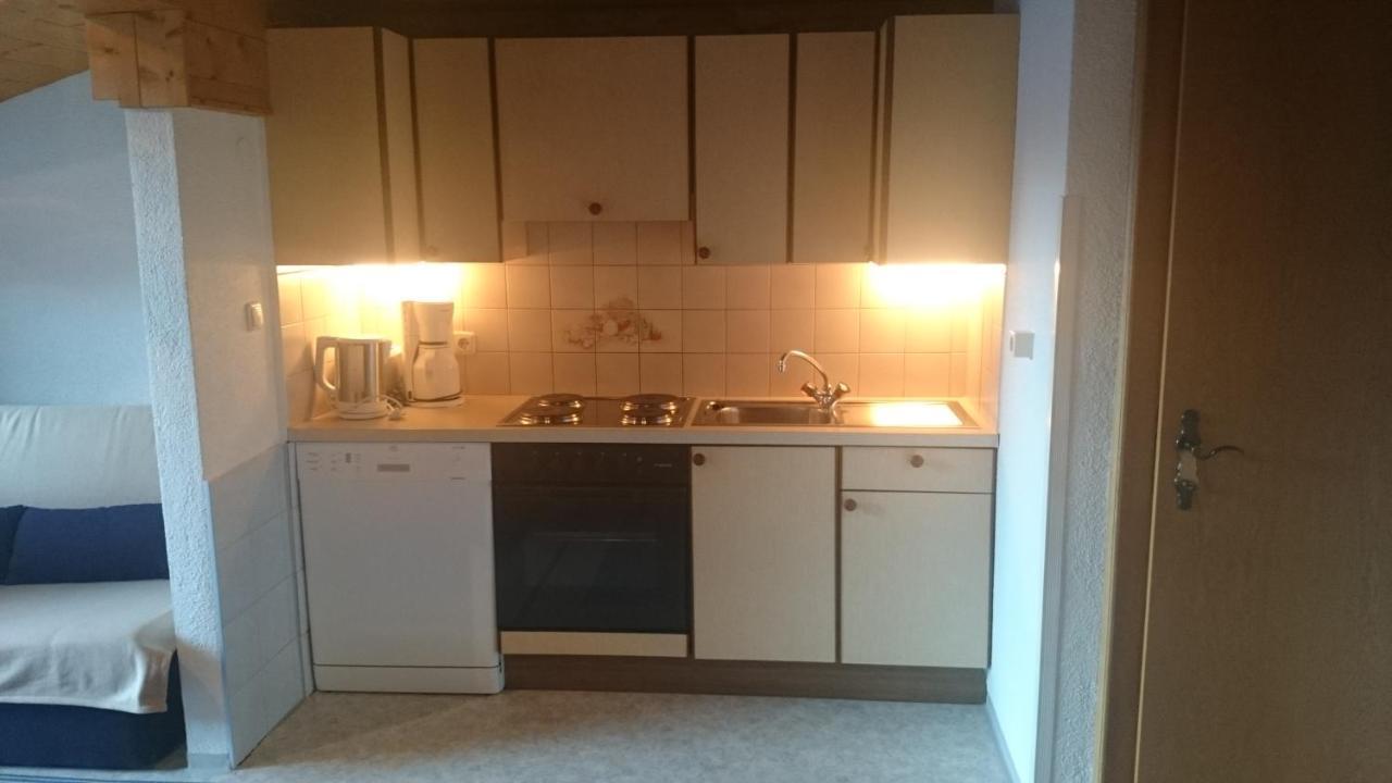 Apartbabsi Kappl  Rum bild